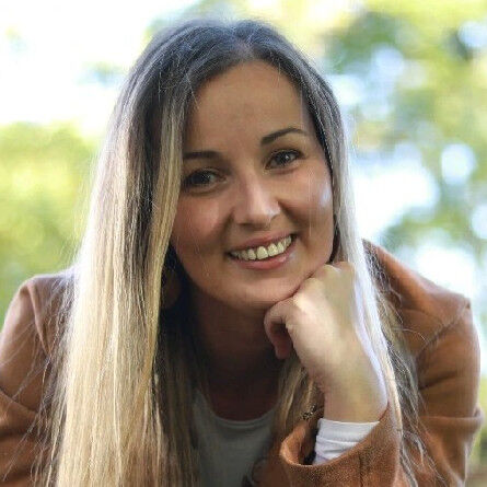 Maria Zhuleva Maria Zhuleva